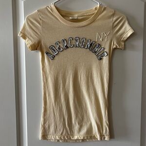 Shirt Abercrombie Fitch logo T-shirt baby tee‎ vintage small yellow Vintage y2k